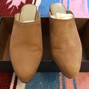 Nisolo Mariella Mules in sand